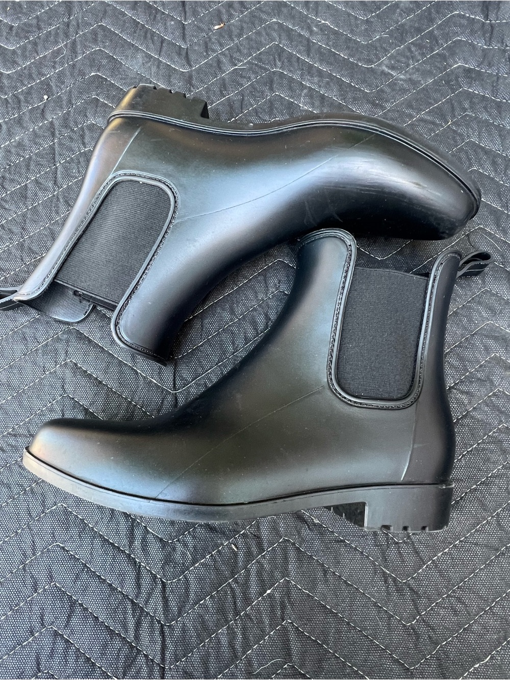 a new day Target Rain Boots Black Label Tag - Size 8 for women